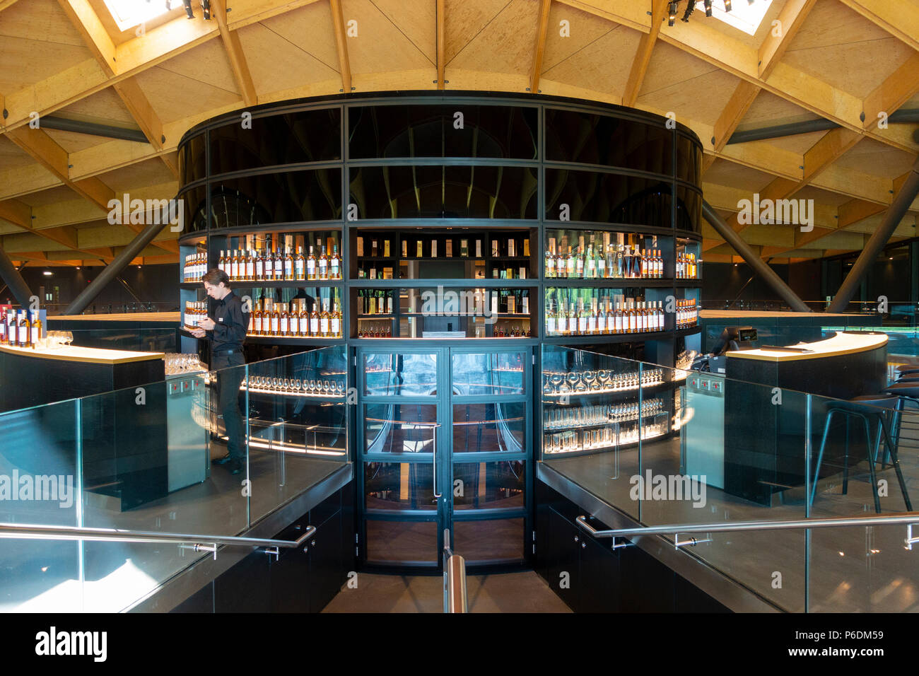 Bar und Verkostung von neuen Scotch Whisky Distillery am Macallan Brennerei Craigellachie in Moray, Schottland, Großbritannien Stockfoto