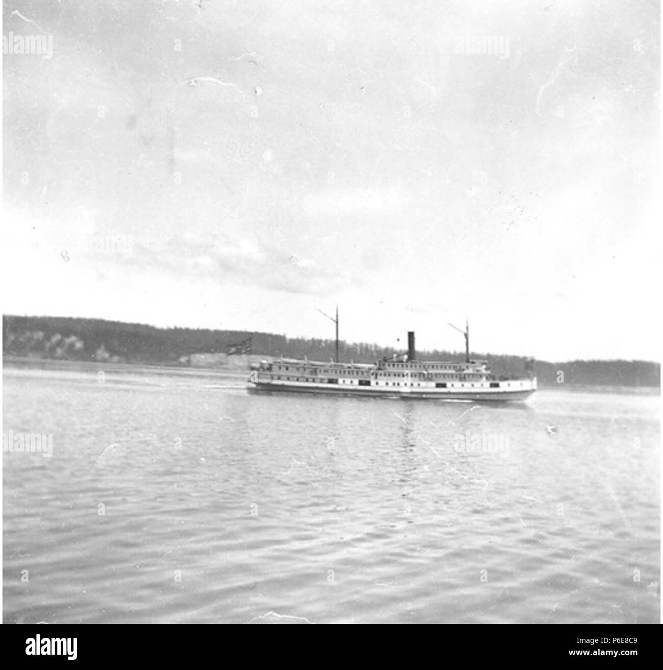 . Englisch: Dampfgarer STADT KINGSTON am Puget Sound in der Nähe von Seattle, Washington, 14. Juli 1898. Englisch: Text von Kiehl anmelden: Kingston. Juli 14, 1898. Album 2.163 Probanden (LCSH): Stadt Kingston (Schiff); Puget Sound (Washington); Dampfschiffe - Washington (State) - Puget Sound. 1898 75 Dampfgarer STADT KINGSTON am Puget Sound in der Nähe von Seattle, Washington, 14. Juli 1898 (KIEHL 218) Stockfoto