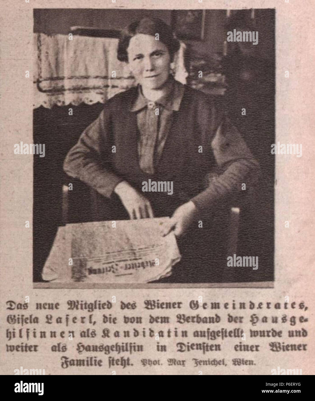 Deutsch: Das Wiener Gemeinderatsmitglied Gisela Laferl (1884-1968, ab 1920 verheiratete Wozniczak), 1919. Foto von Max Fenichel (1885-1942). Englisch: Wiener Stadträtin Gisela Laferl (1884-1968) im Jahre 1919 (ab 1920 verheiratet mit Isidor Wozniczak). Foto von Max Fenichel (1885-1942). 1919 50 Gisela-Laferl-1919 Stockfoto