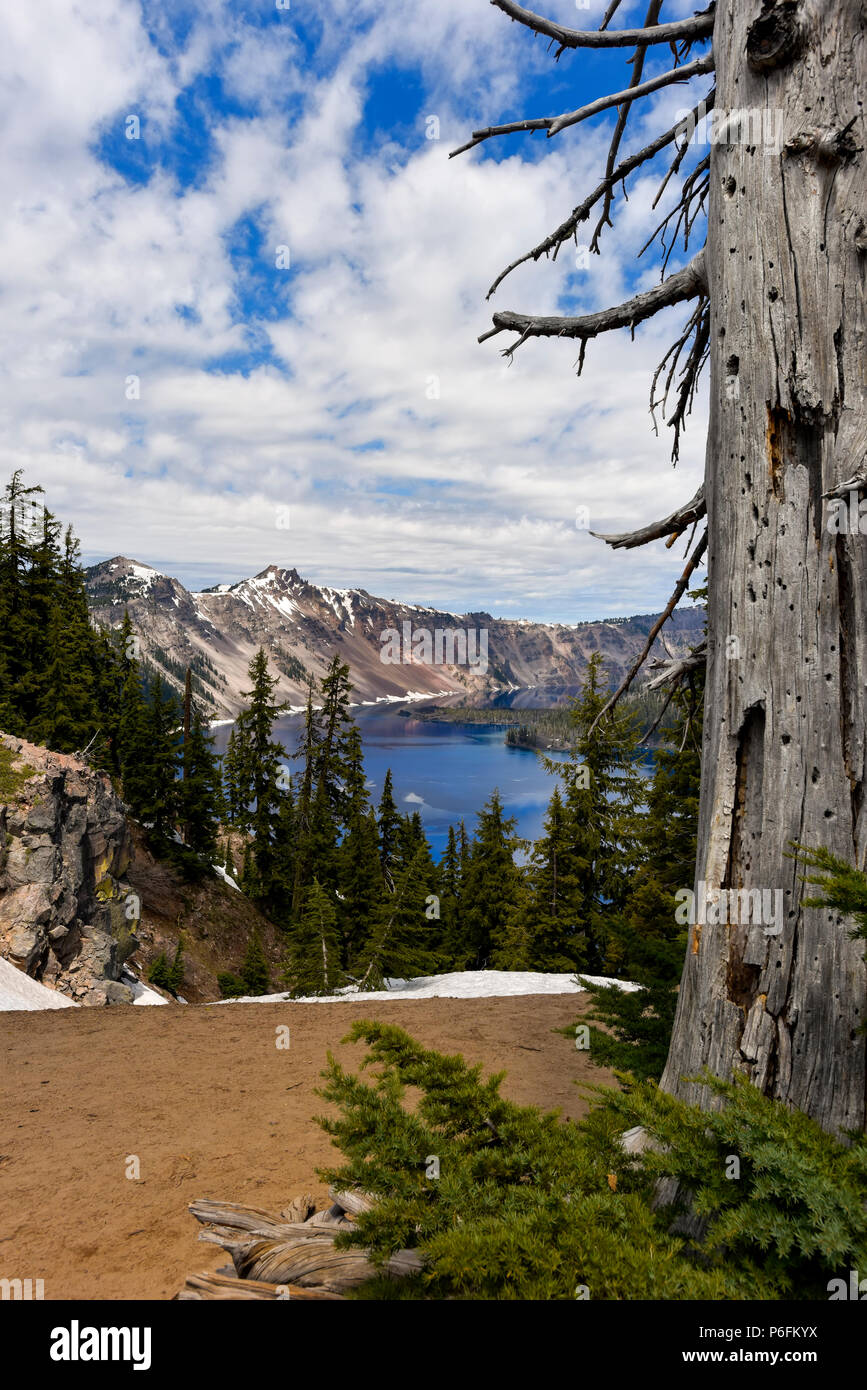 Malerischer Blick auf Crater Lake, Oregon, USA Stockfoto