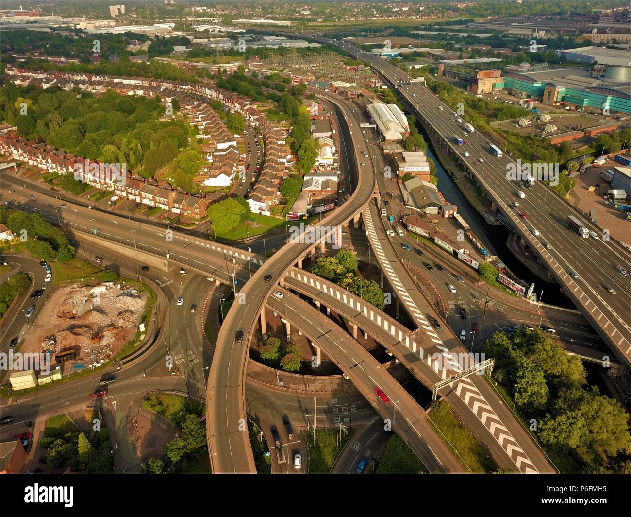Autobahn Luftbild in Birmingham, England, Spaghetti Junction drone Foto Stockfoto