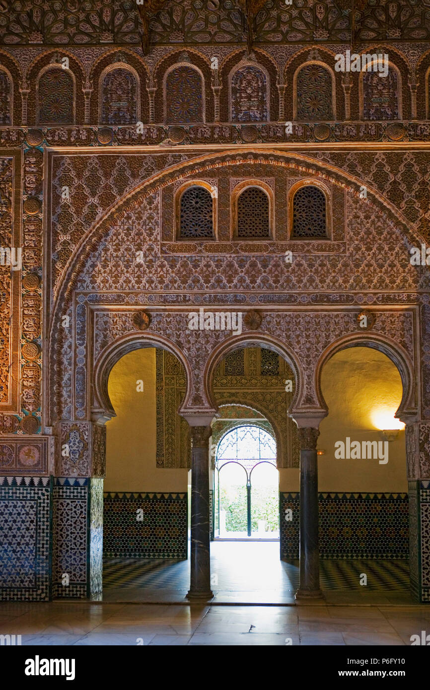 Salón de Embajadores, der reichste und spektakulärsten Raum im Palacio del Rey Don Pedro, Alcázar, Sevilla, Andalusien, Spanien Stockfoto