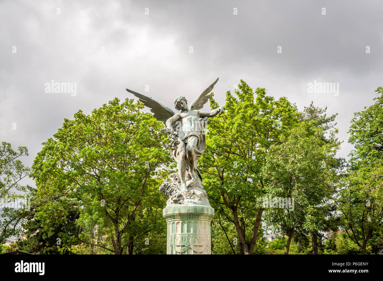 Engel vom Friedhof Montparnasse Stockfoto