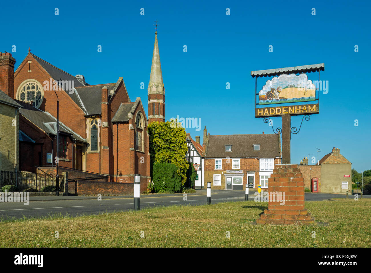 Blick auf Dorf grün, Haddenham, Cambridgeshire Stockfoto