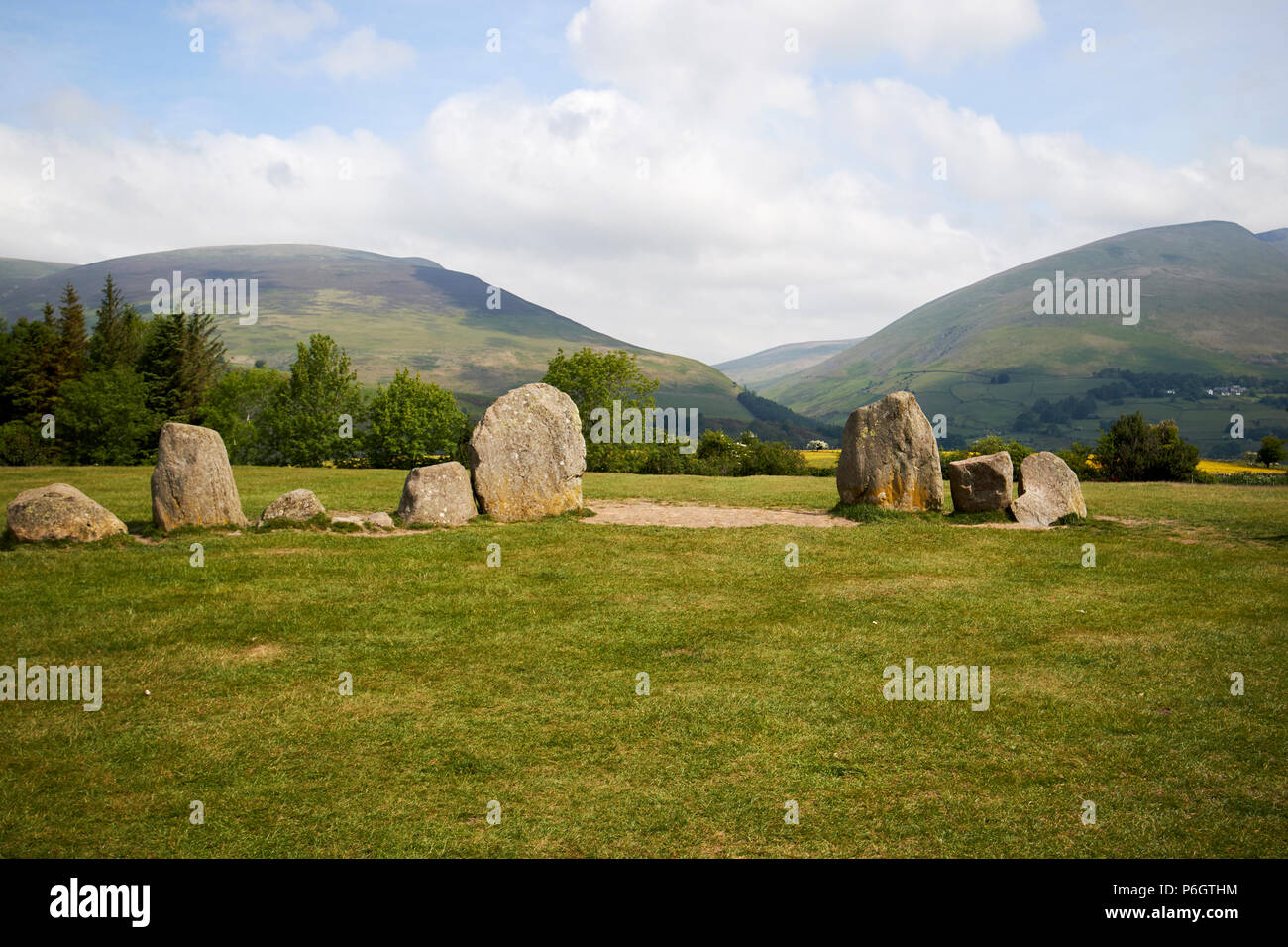 Eingang mit Steinen Castlerigg Steinkreis cumbria England Großbritannien Stockfoto