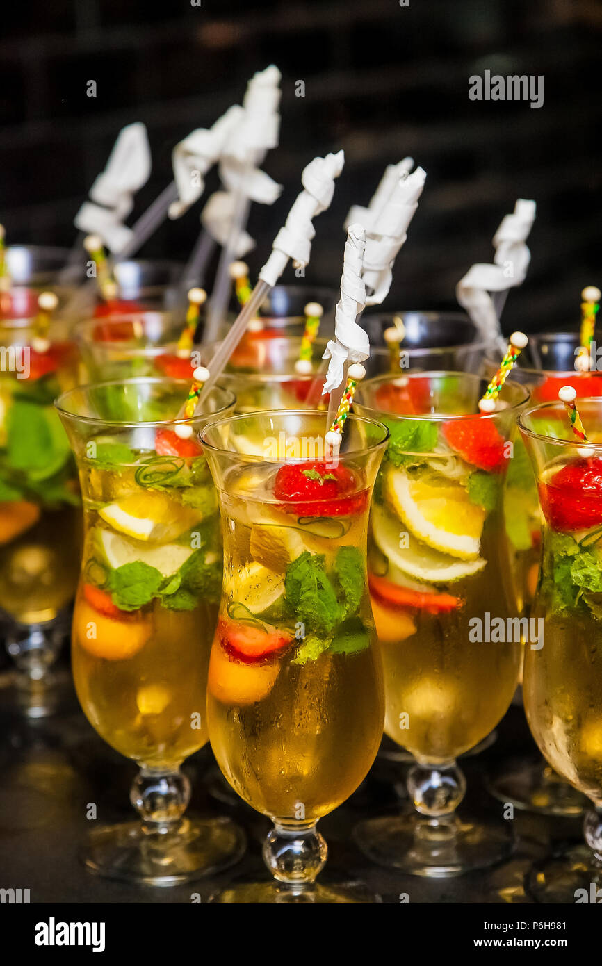 Wein Cocktail am Gala Dinner Bankett Veranstaltung willkommen Stockfoto