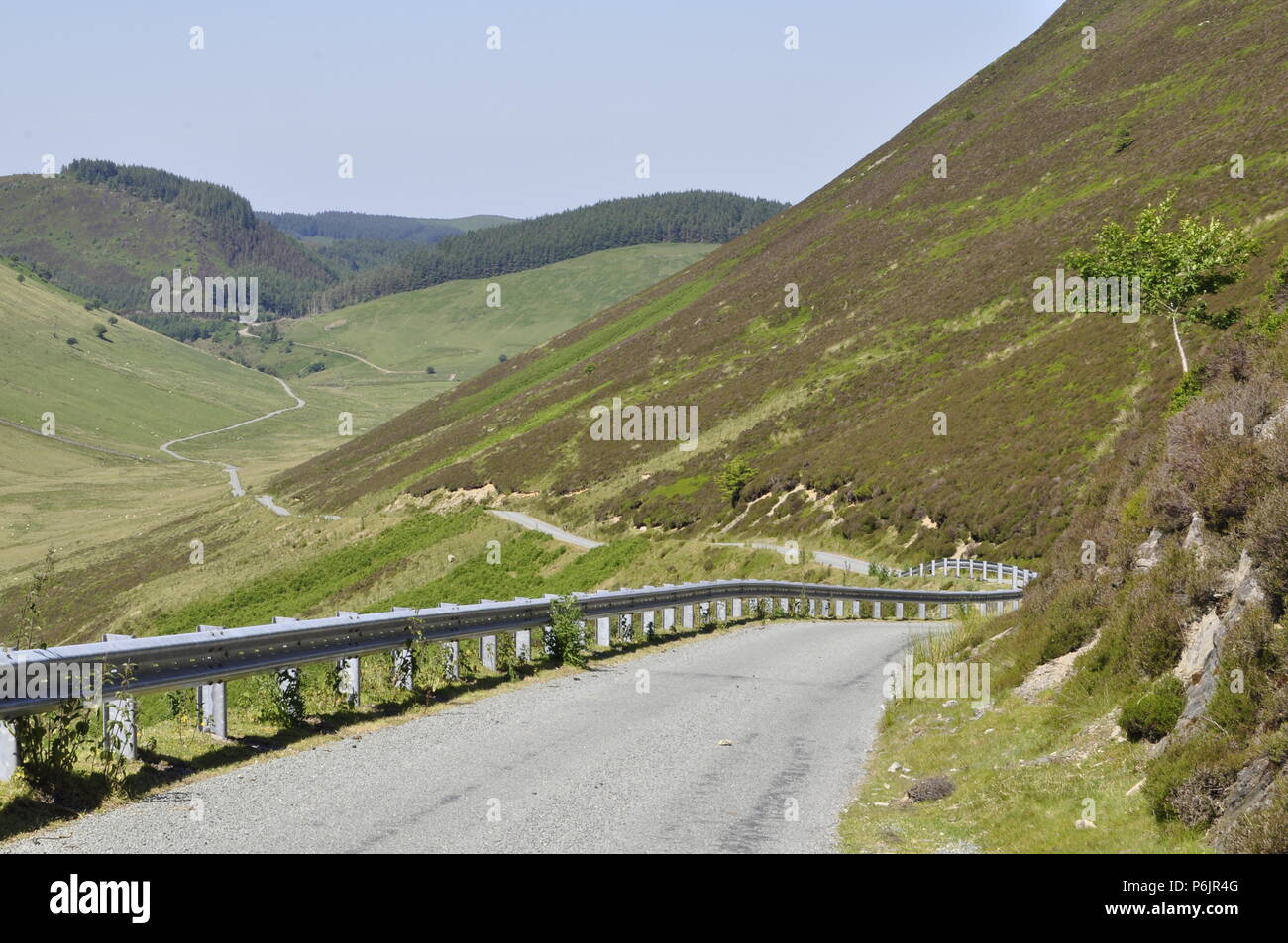 Blick nach Norden/Nordwesten auf der Straße zwischen Lake Vyrnwy in Powys und Bala, Powys, Wales, UK. Stockfoto