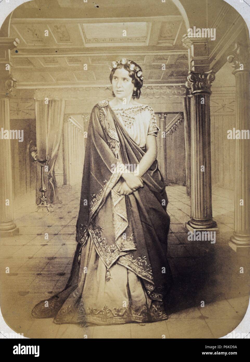 Retrato de la actriz Rachel Felix en el personaje de Hermine