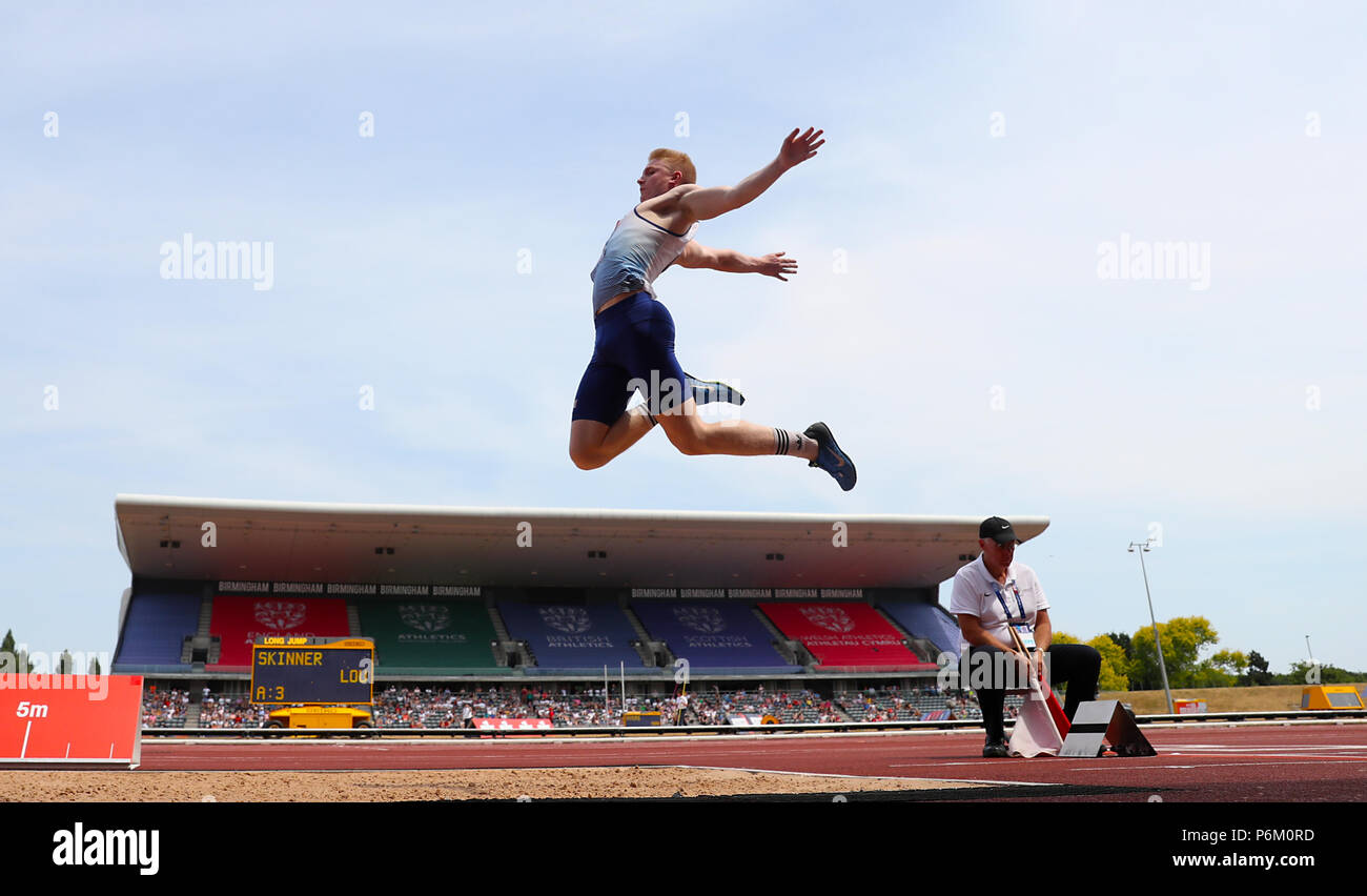 Großbritanniens Zak Skinner konkurriert in der Männer Weitsprung Finale bei Tag zwei Der Muller britischen Leichtathletik Meisterschaften an Alexander Stadium, Birmingham. Stockfoto
