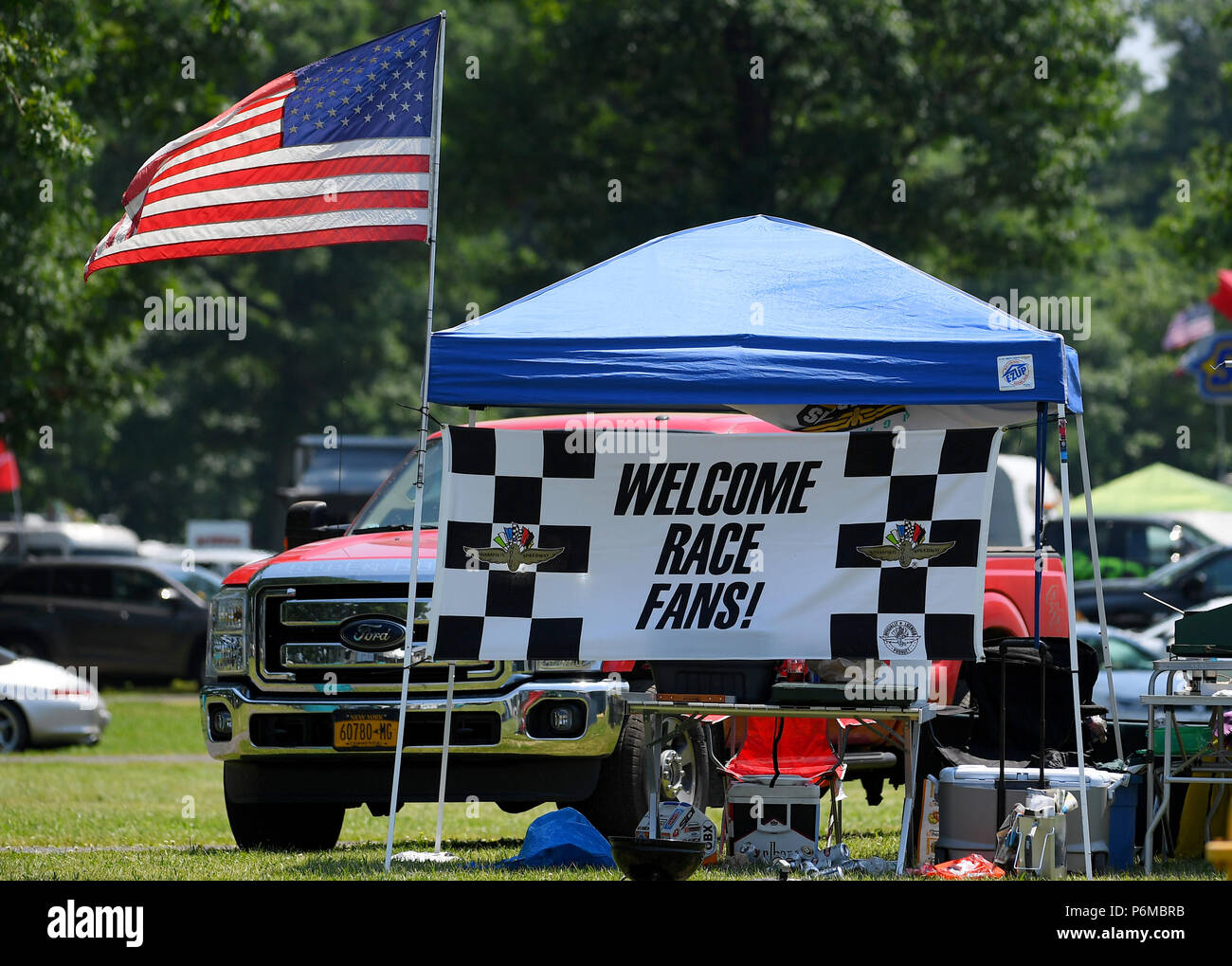 Watkins Glen, New York, USA. 1. Juli 2018. Allgemeine Ansicht eines Welcome Race Fans Zeichen während sechs der IMSA WeatherTech Sportwagen der Meisterschaft Sahlen Stunden des Glen am Sonntag, den 1. Juli 2018 in Watkins Glen International in Watkins Glen, New York. Reich Barnes/CSM/Alamy leben Nachrichten Stockfoto