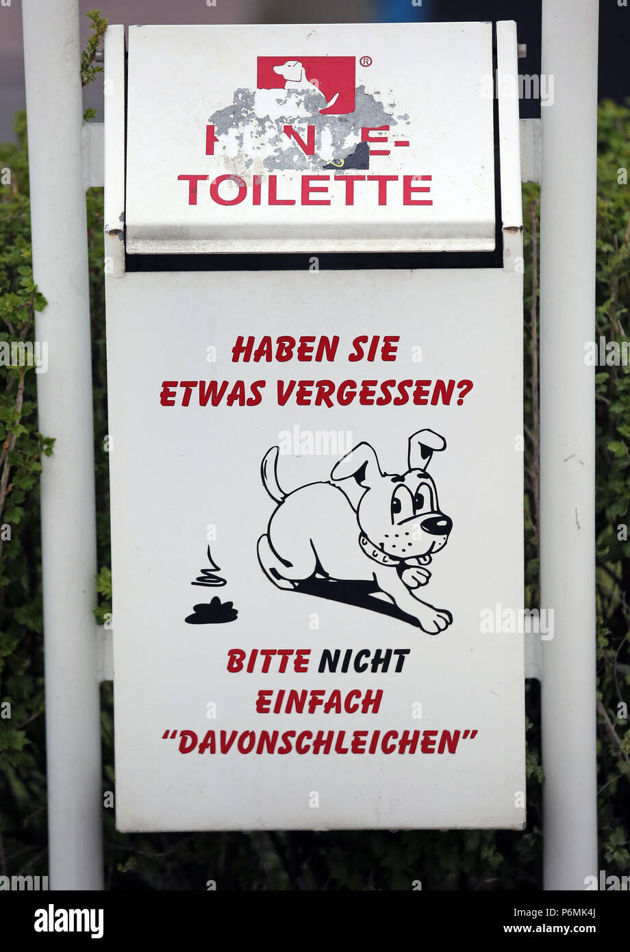 Warnemünde, Müll, Behälter für Hundekot Stockfoto