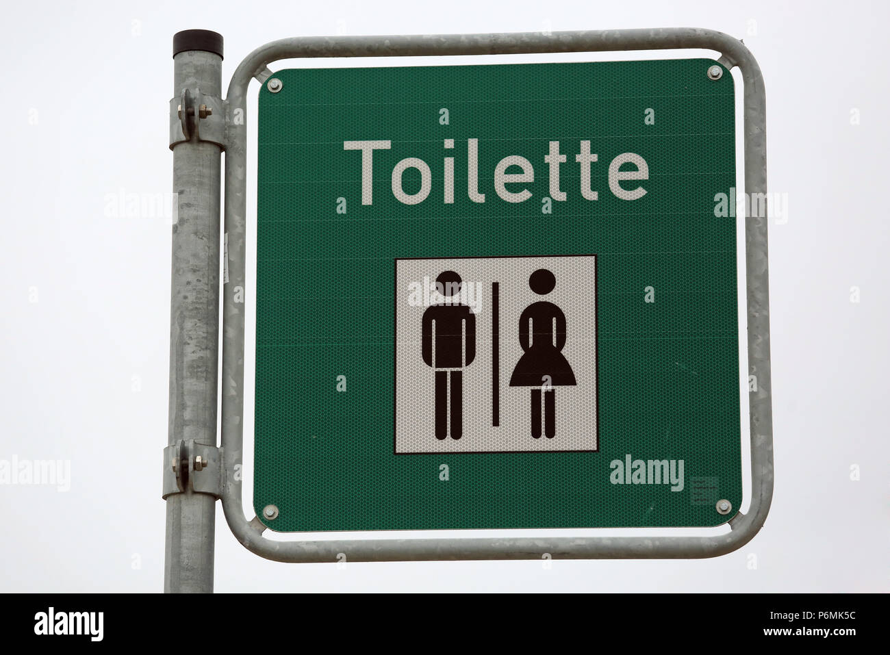Warnemünde, Zeichen, öffentliche Toilette Stockfoto