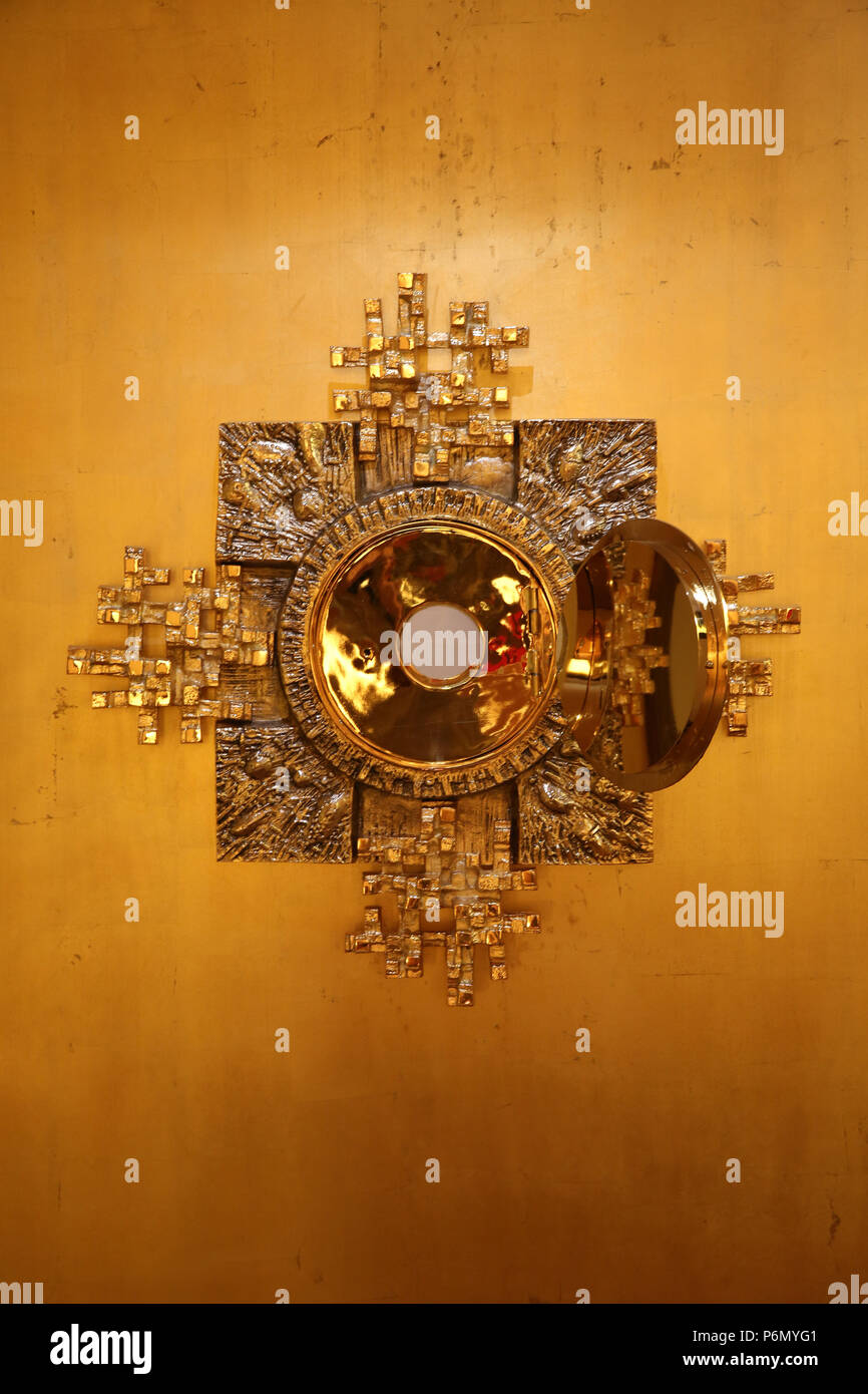 Holy sacrement Fotos und Bildmaterial in hoher Auflösung Alamy