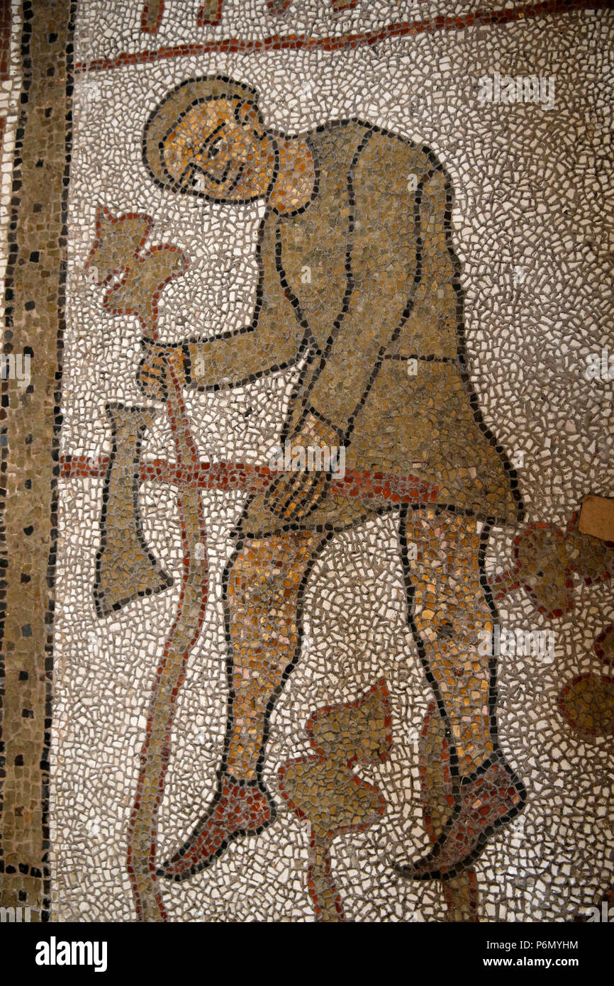 Detail der Mosaiken auf dem Boden von Otranto Duomo (Kathedrale), Italien. Stockfoto