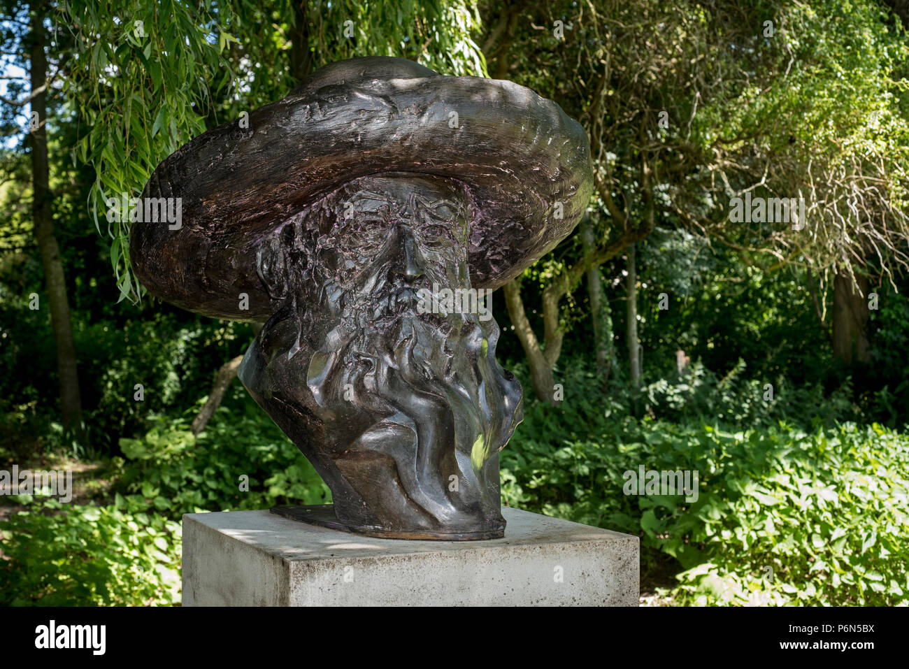 Bronzebüste von Claude Monet, Maler und Gründer der Französischen impressionistischen Malerei in Giverny, Eure, Normandie, Frankreich Stockfoto