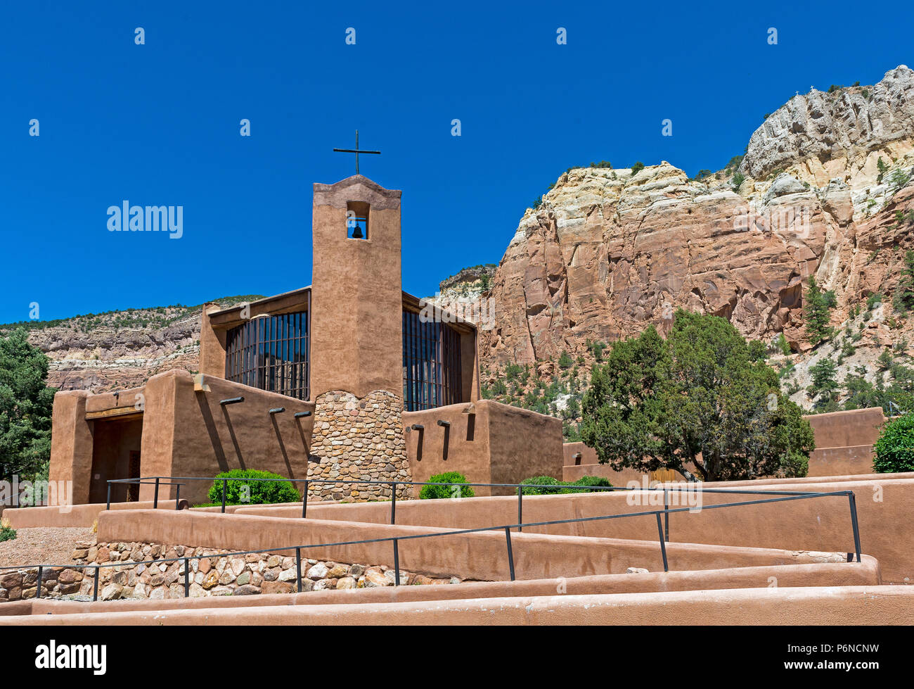 Benediktinerkloster Christi in der Wüste in der Nähe von Abiquiú, New Mexico Stockfoto