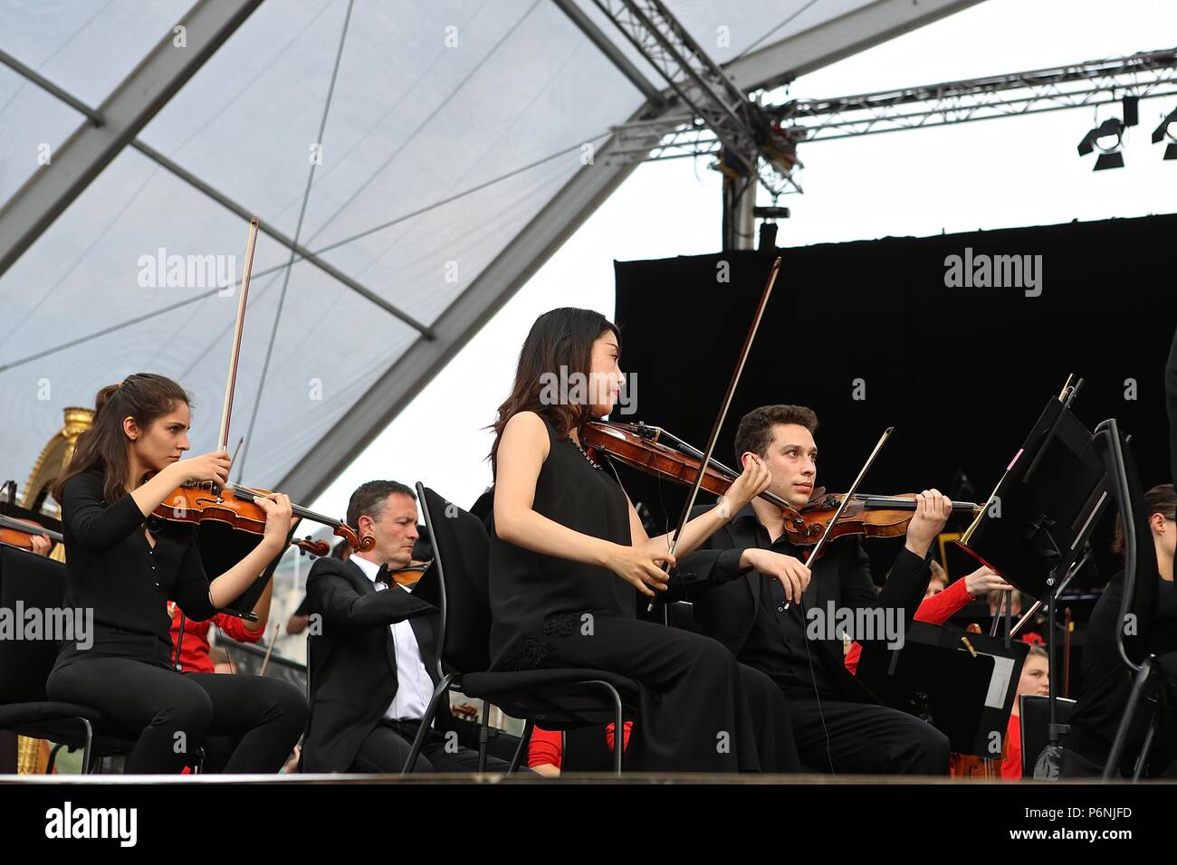 Sir Simon Rattle und Major von London am Konzert Trafalgar Square Sonntag, den 1. Juli 2018 Stockfoto