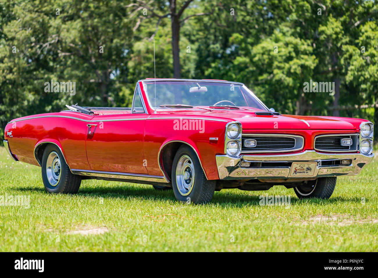 Pontiac Tempest Stockfotos Und Bilder Kaufen Alamy
