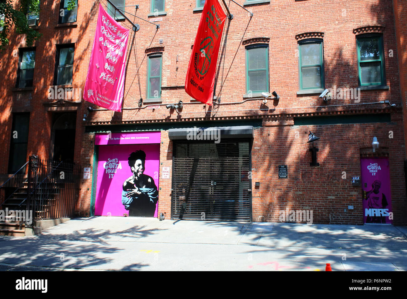 NEW YORK, NY - 30. Juni: 40 Hektar und einem Mule Filmworks. Spike Lee's joint im Fort Greene, Brooklyn am 30. Juni 2017 in New York, USA. (Foto durch Wojci Stockfoto