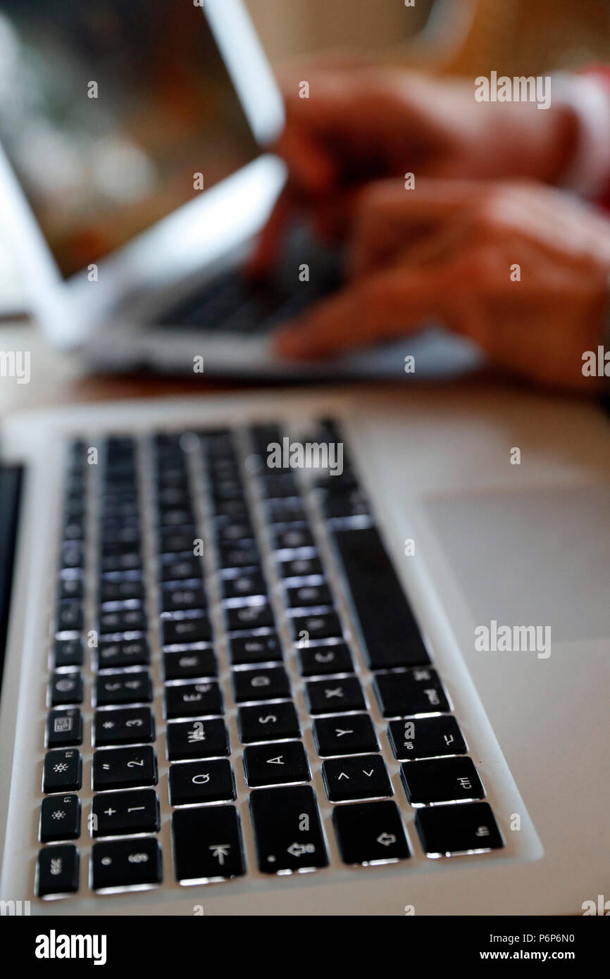 Mac Book Air. Tastatur. Genf. Die Schweiz. Stockfoto