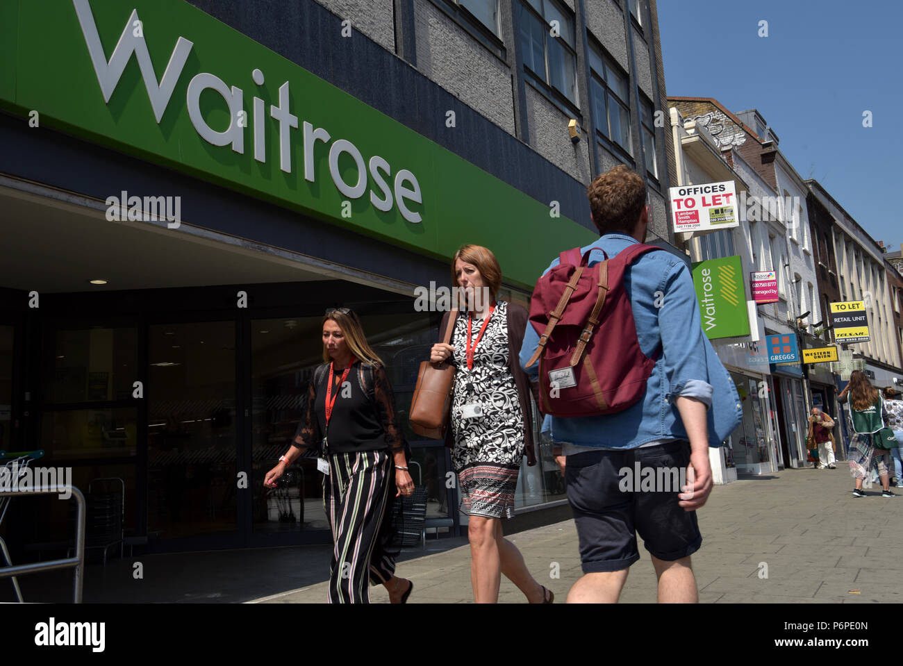 Supermarkt Waitrose auf Camden Hight Street, North London. Die John Lewis Partnership hat angekündigt, sie werden diesen Store verkauft Aldi Stockfoto