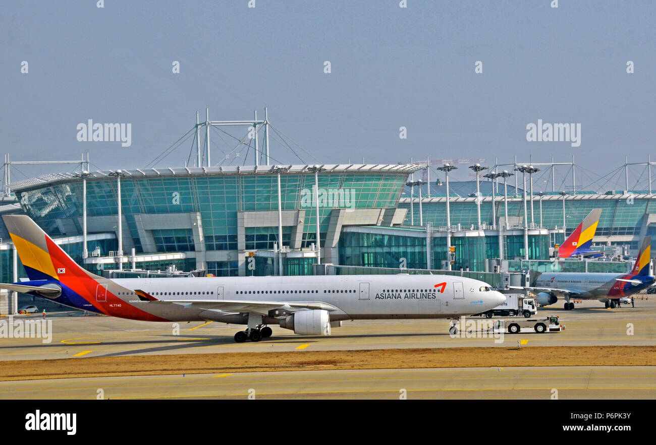 Airbus A 330-323 der Asiana Airlines, internationalen Flughafen Incheon in Seoul, Südkorea Stockfoto