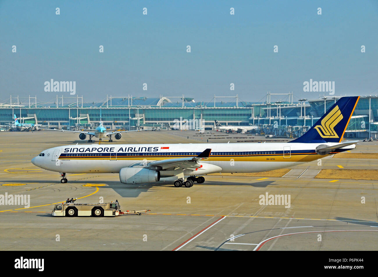 Airbus A320 von Singapore Airlines, internationalen Flughafen Incheon in Seoul, Süd Koreaa Stockfoto