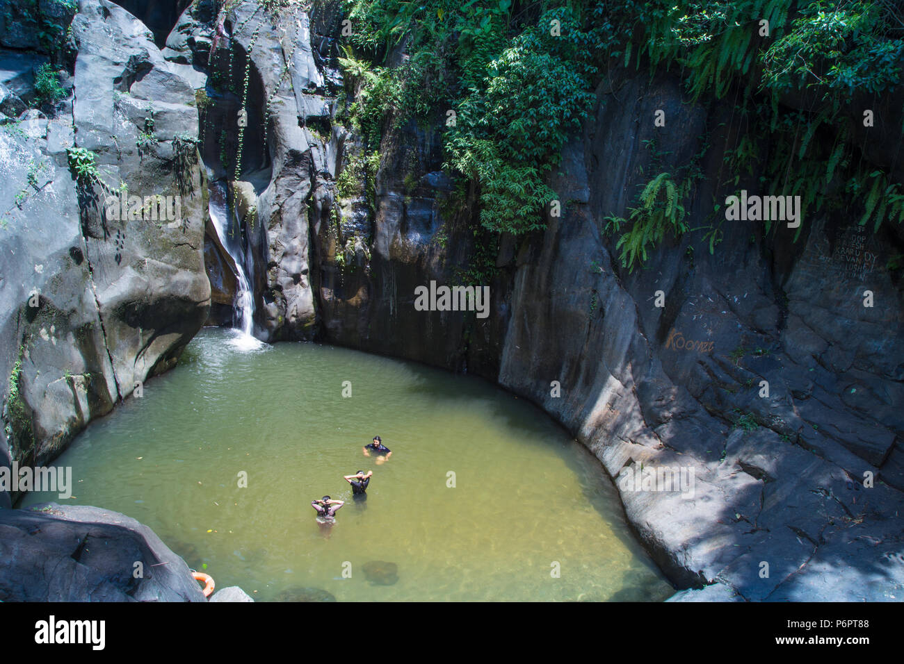 Natürliche Klippenspringen Stockfoto