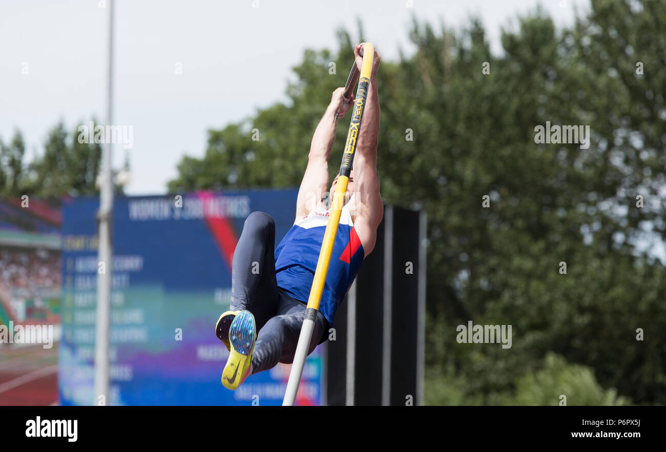 Birmingham, Großbritannien. 1. Juli 2018. Lukas Cutts konkurrieren in der Endrunde der mens Stabhochsprung während der Tag Zwei der Britischen Leichtathletik Meisterschaften an Alexander Stadium, Birmingham. Bild Datum: 1.Juli 2018. Foto: James Wilson/UK Sports Agency Credit: UK Sports Agency/Alamy leben Nachrichten Stockfoto