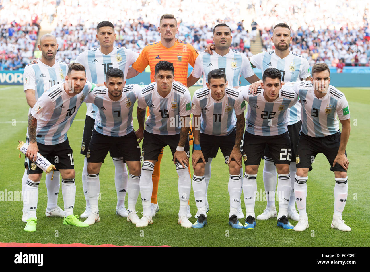 Javier Mascherano (ARG), Marcos ROJO (ARG), Torwart Franco ARMANI (ARG), Gabriel MERCADO (ARG), Nicolas OTAMENDI (ARG), nach rechts Lionel Messi (ARG), überhaupt Banega (ARG), Manuel LANZINI (ARG), Angel DI MARIA (ARG), Cristian PAVON (ARG), Nicolas TAGLIAFICO (ARG), team Foto, Gruppe, Team Bild, Abbildung, Querformat, Frankreich (FRA) - Argentinien (ARG) 4:3, Runde 16 Spiel 50, am 30.06.2018 in Kasan; Fußball-WM 2018 in Russland vom 14.06. - 15.07.2018. | Verwendung weltweit Stockfoto