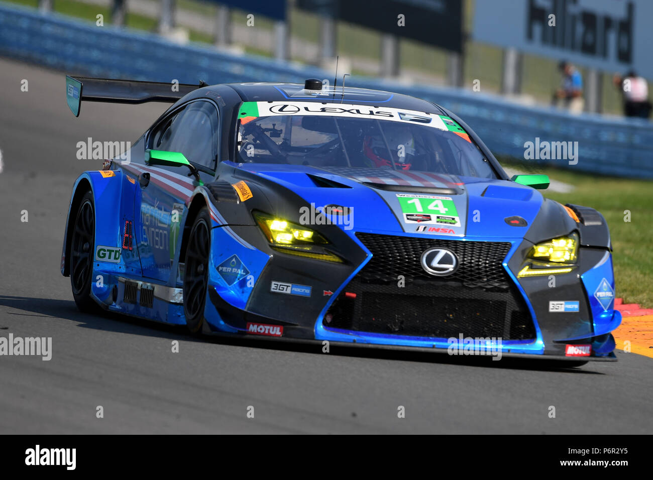 Watkins Glen, New York, USA. Juli 1, 2018: Die #14 3 GT Racing, Lexus RC F GT 3 angetrieben von Dominik Baumann, von Österreich und Kyle Marcelli, von Kanada während sechs der IMSA WeatherTech Sportwagen der Meisterschaft Sahlen Stunden des Glen am Sonntag, den 1. Juli 2018 in Watkins Glen International in Watkins Glen, New York. Reich Barnes/CSM Stockfoto