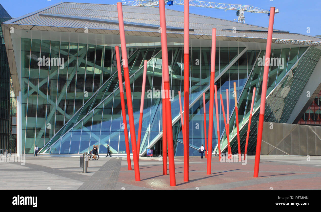 Das Bord Gais Energy Theater im Grand Canal Square, Dublin, Irland. Das Theater hat regelmäßige Aufführungen von West End und Hollywood zeigt. Stockfoto