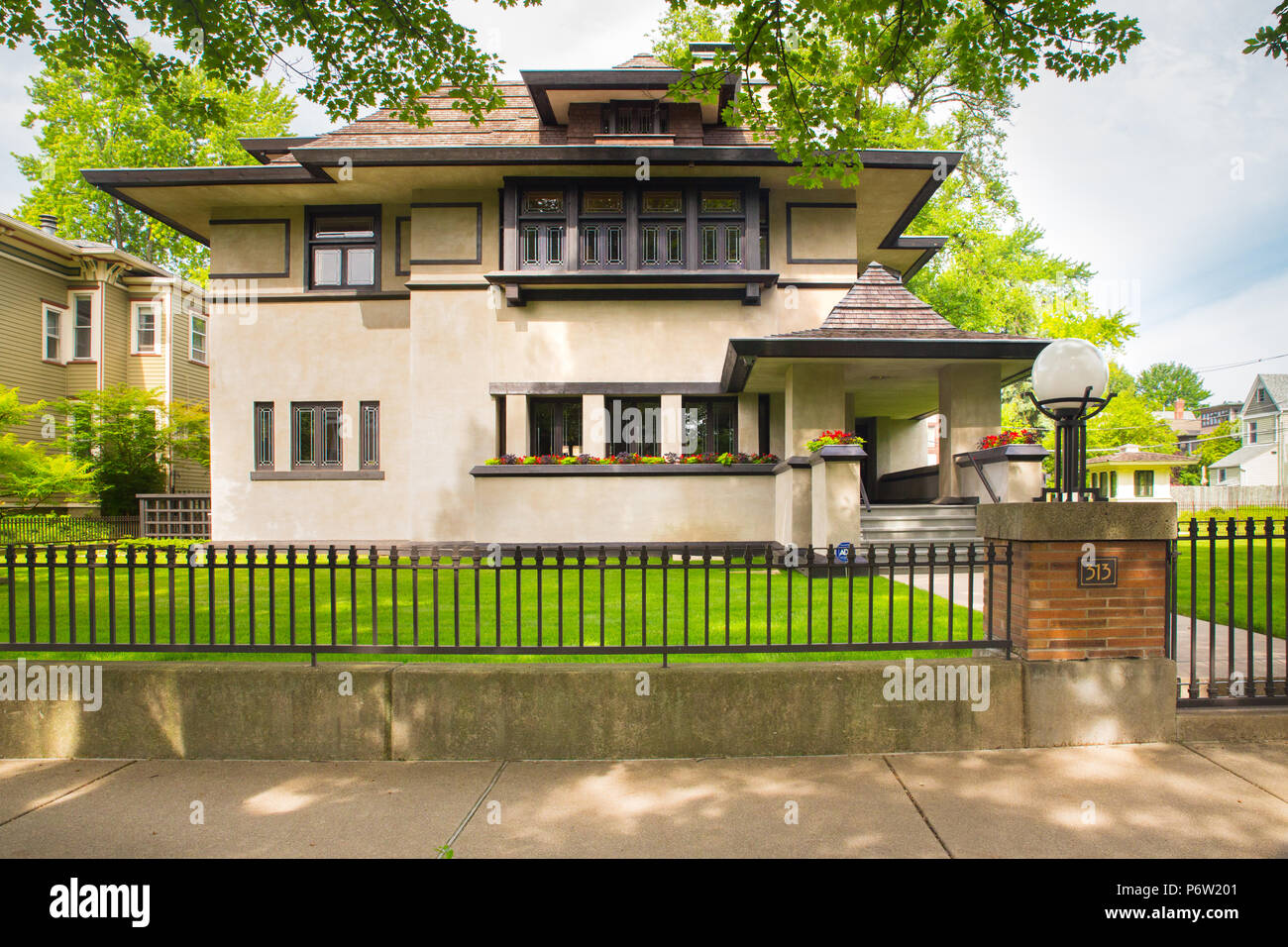 OAK PARK, Illinois - 25. JUNI 2018: Ansicht des Hauses, entworfen vom Architekten Frank Lloyd Wright. Dies ist der Edward R. Hills Haus, aka der Hügel - DeCaro Ho Stockfoto