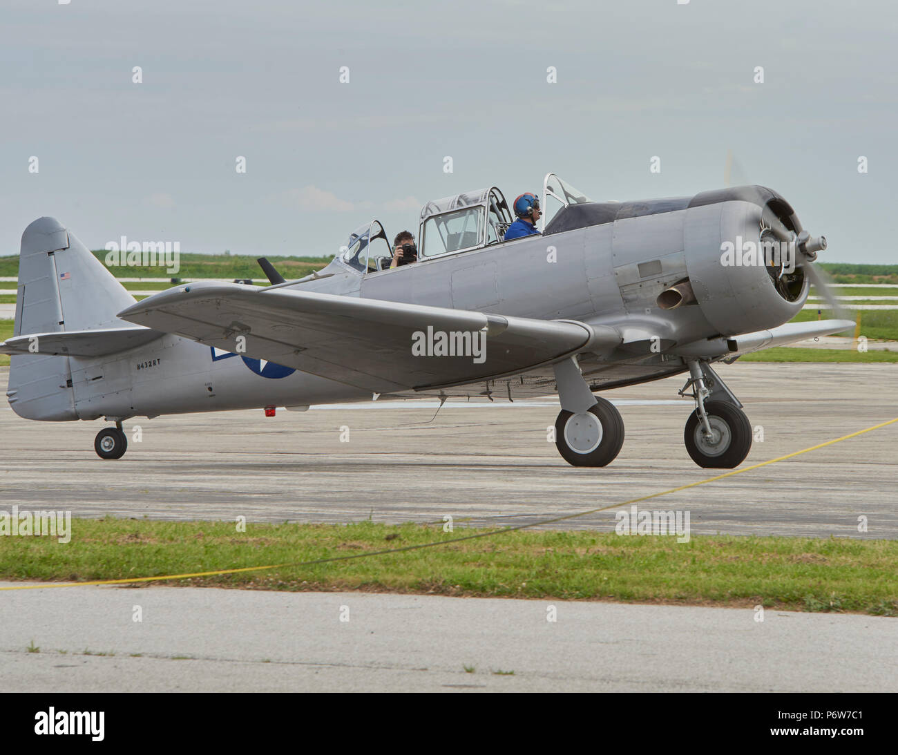 Texan T-6 Trainer bei Burke Lakefront Airport Cleveland, Ohio USA Stockfoto