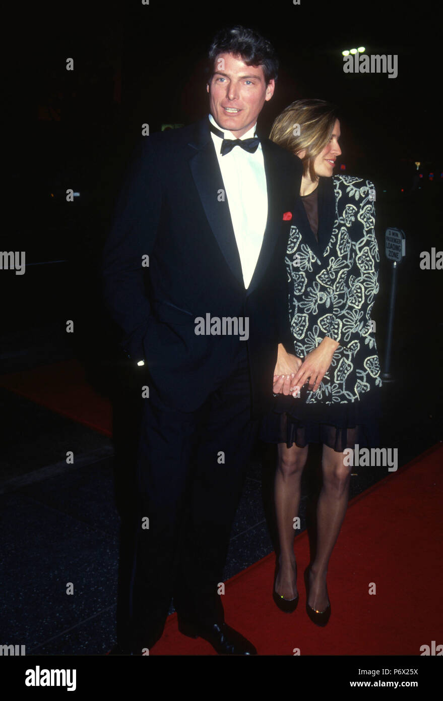 Hollywood Ca 12 Januar L R Schauspieler Christopher Reeve Und Frau Dana Reeve Die 13 Jahrliche Nationale Cableace Award Am 12 Januar 1992 An Im Pantages Theater In Hollywood Kalifornien Foto Von