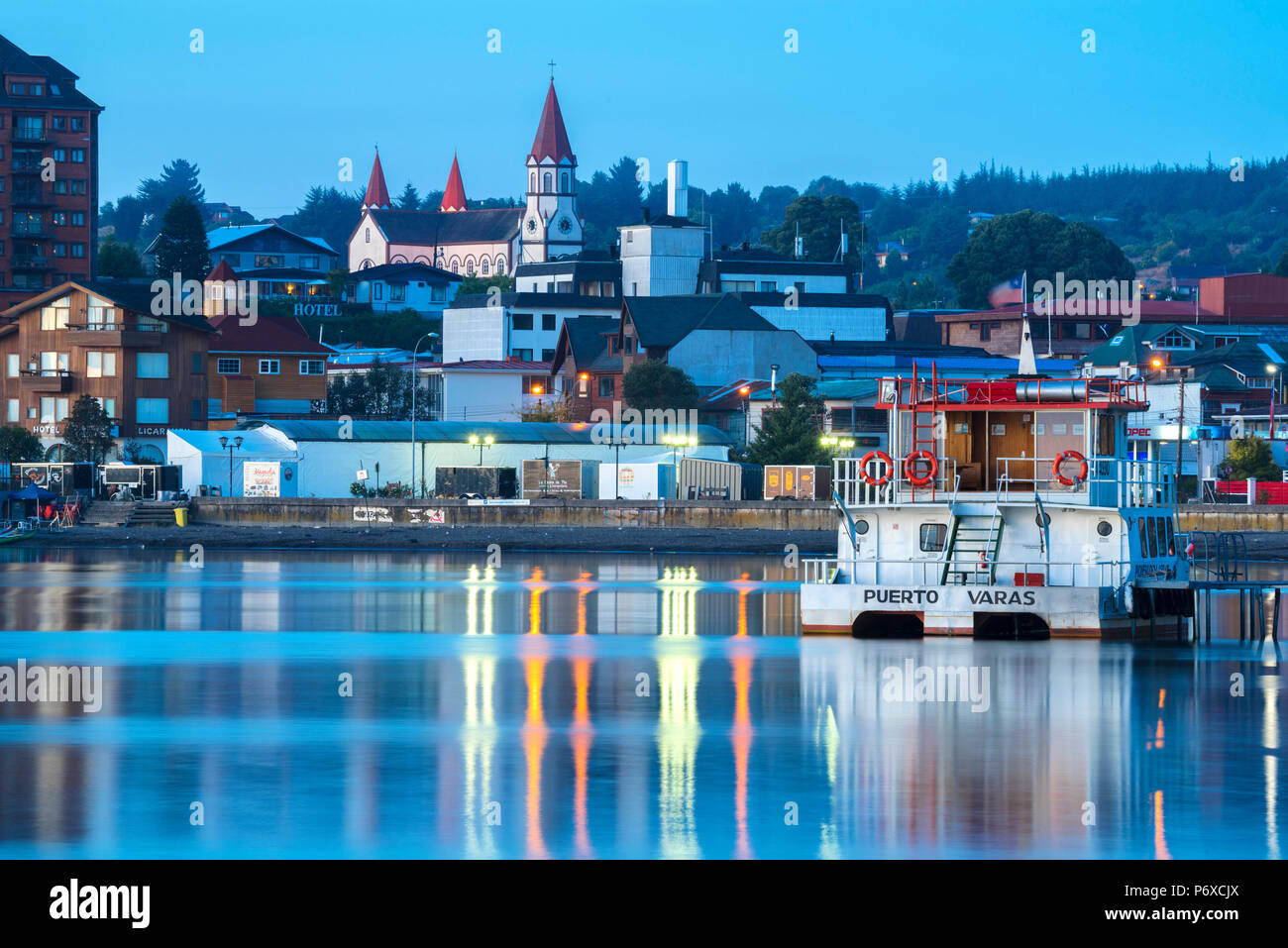 Südamerika, Chile, Seengebiet, Patagonien, Puerto Varas, Lago Llanquihue Stockfoto Südamerika, Chile, Seengebiet, Patagonien, Puerto Varas, Lago Llanquihue Stockfoto