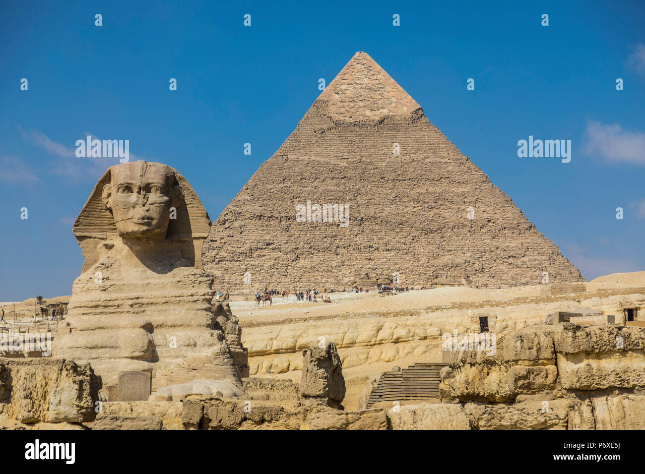 Sphinx und Pyramiden von khafre (Chephren), Pyramiden von Gizeh, Giza, Kairo, Ägypten Stockfoto