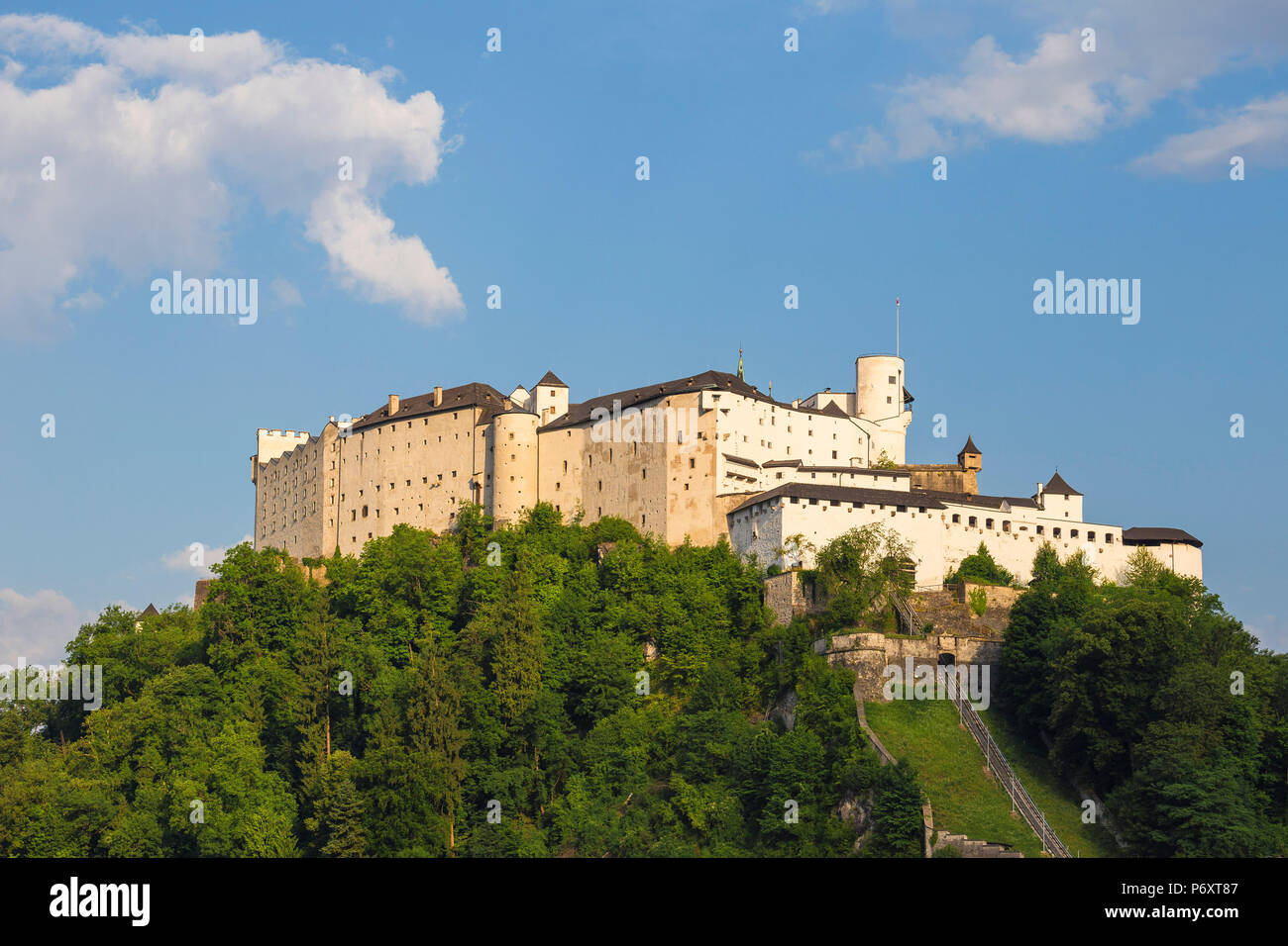 Österreich, Salzburg, Blick auf Festung Hohensalzburg Stockfoto