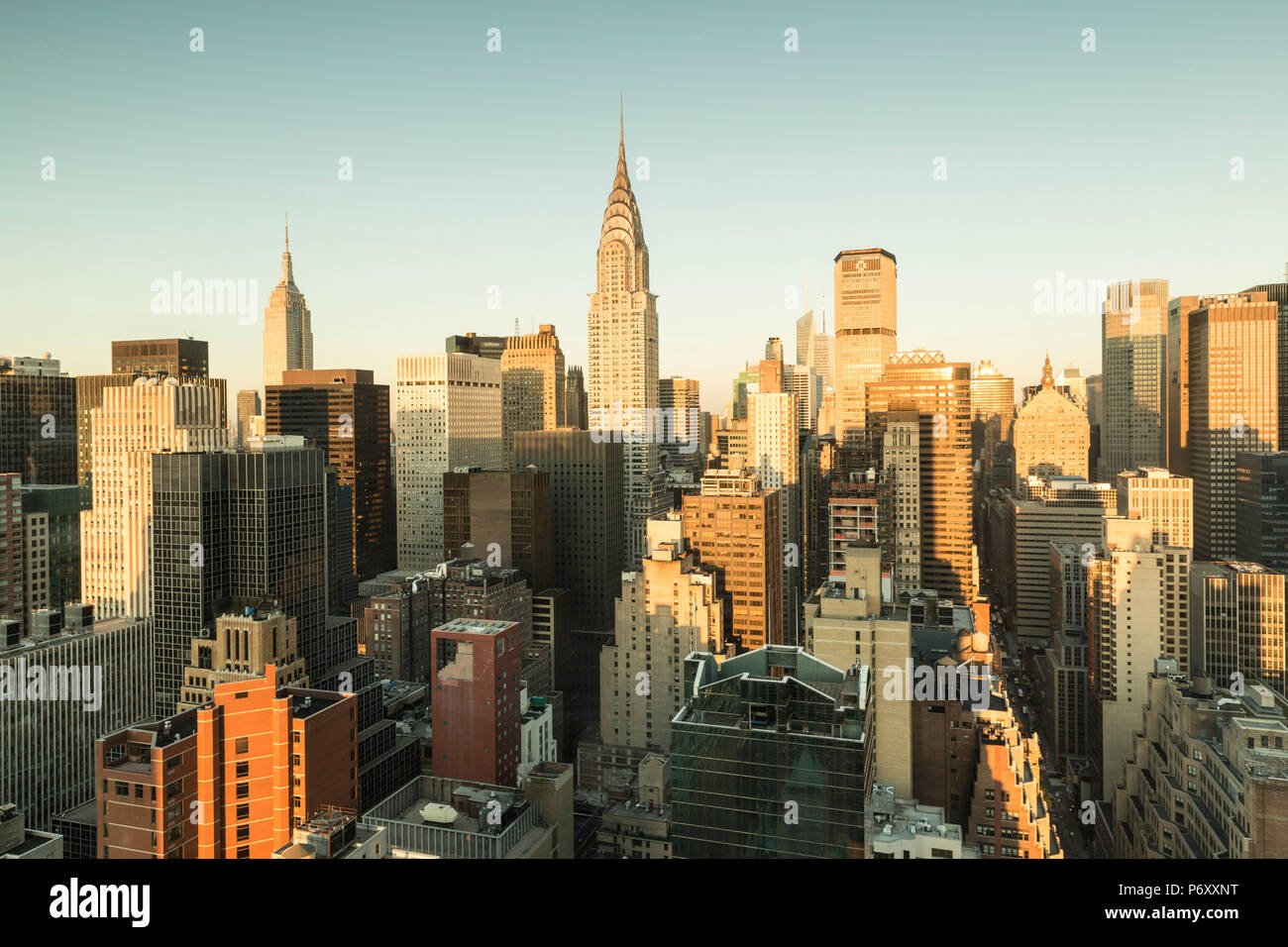 Empire State Building und Chysler Gebäude, Midtown Manhattan, New York City, USA Stockfoto