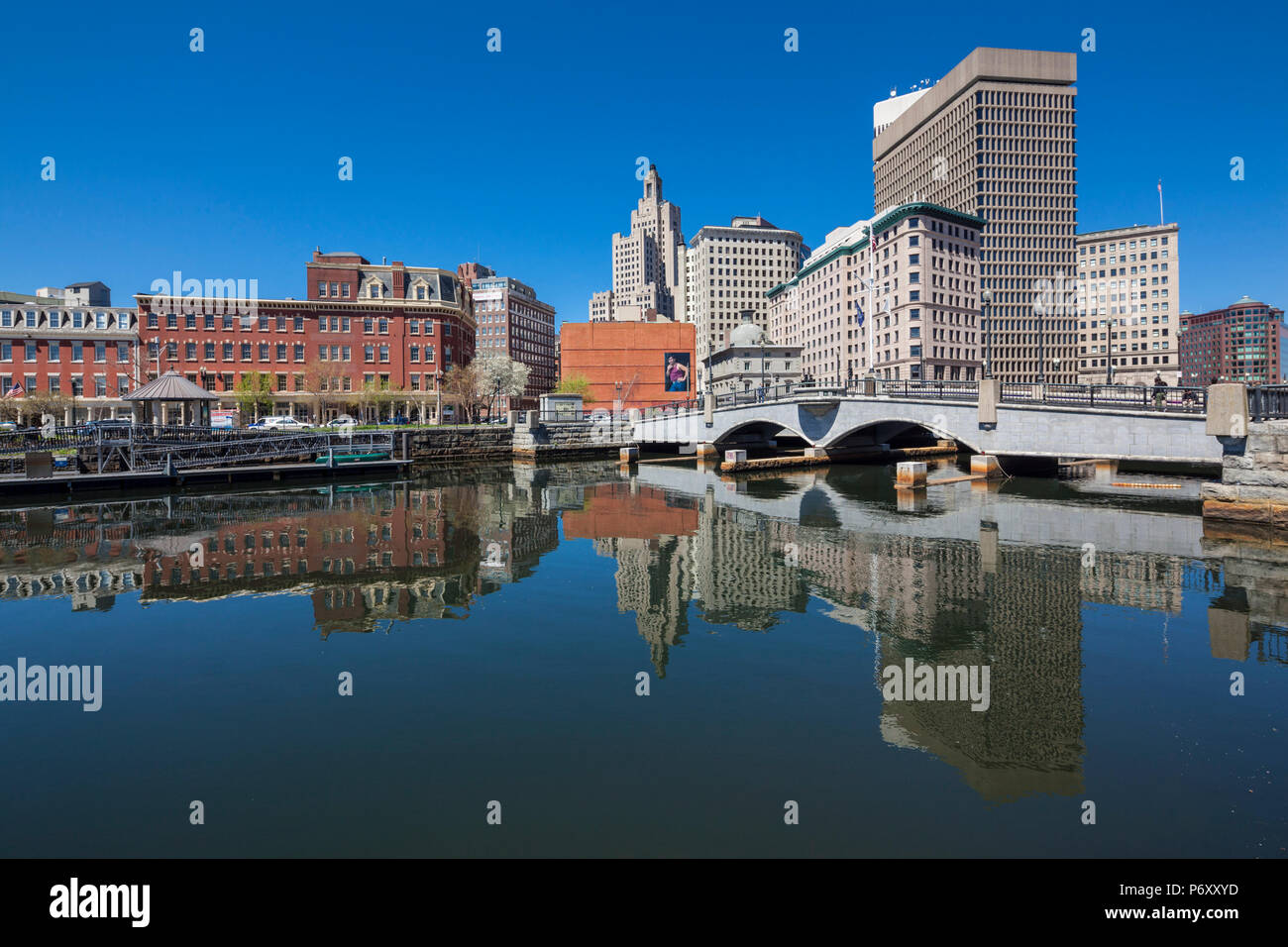 USA, Rhode Island, Providence, die Skyline der Stadt vom Fluss Providence Stockfoto