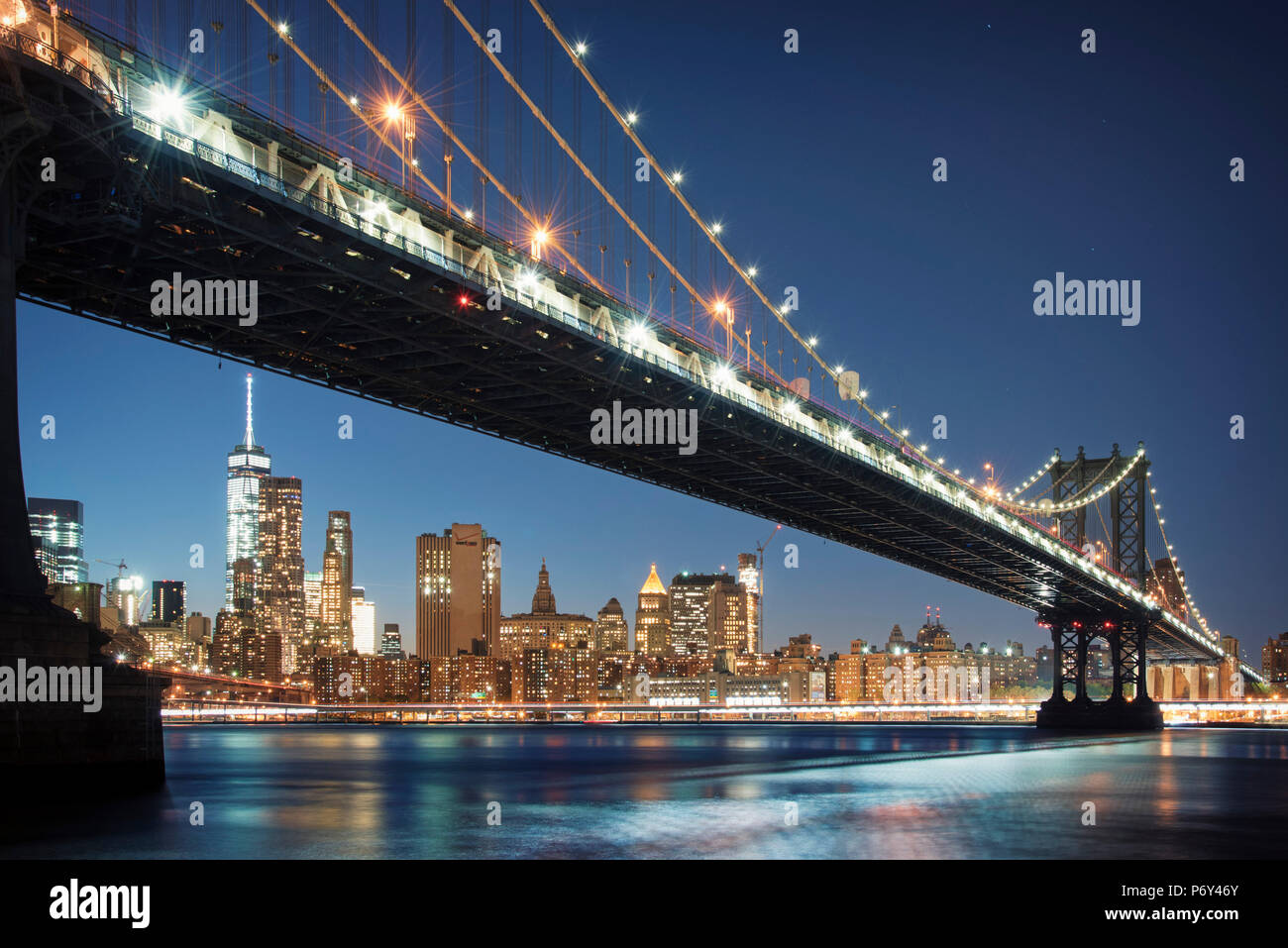 USA, New York, New York City, Lower Manhattan und Manhattan Bridge Stockfoto