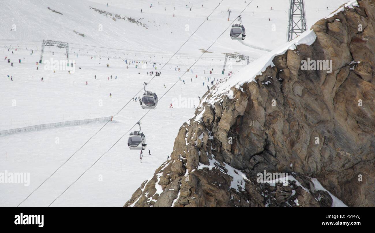 Heben Sie in der österreichischen Skigebiet in den Alpen, Österreich Stockfoto