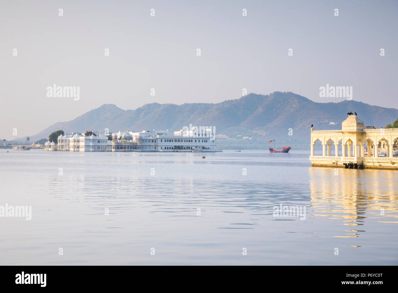 Taj Lake Palace, See Pichola, Udaipur, Rajasthan, Indien Stockfoto