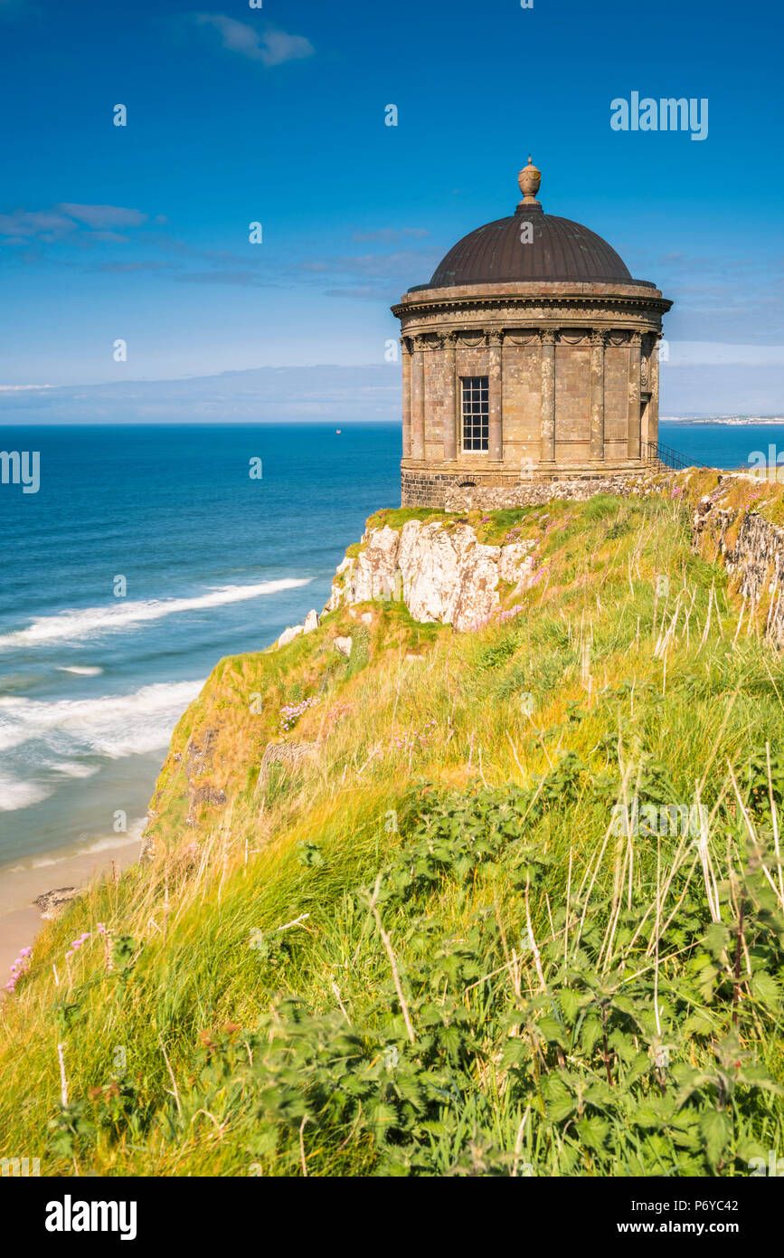 Mussenden Temple, Castlerock, County Antrim, Ulster Region, Nordirland, Vereinigtes Königreich. Stockfoto