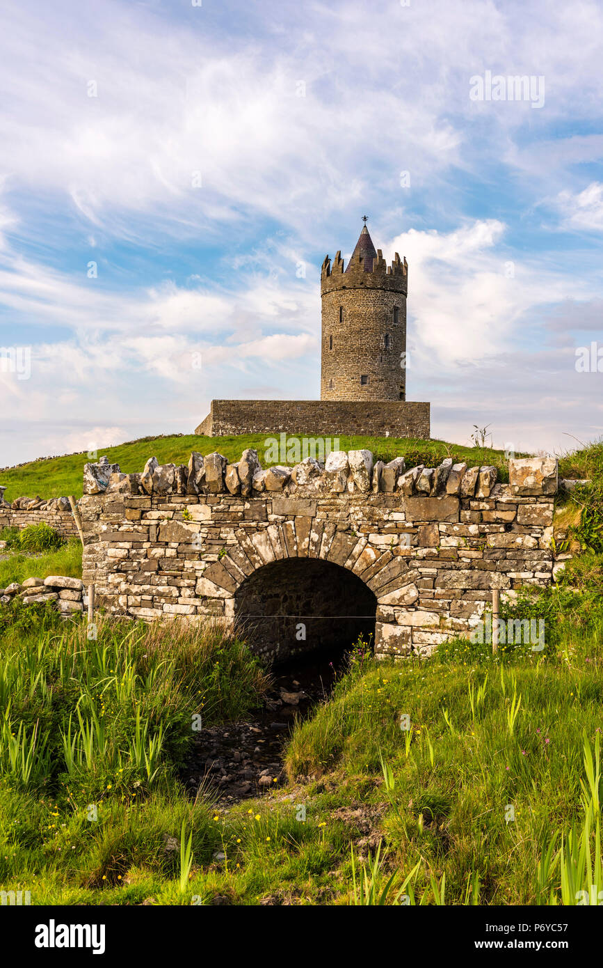 Schloss von Doolin, County Clare, Provinz Munster, Irland, Europa. Stockfoto