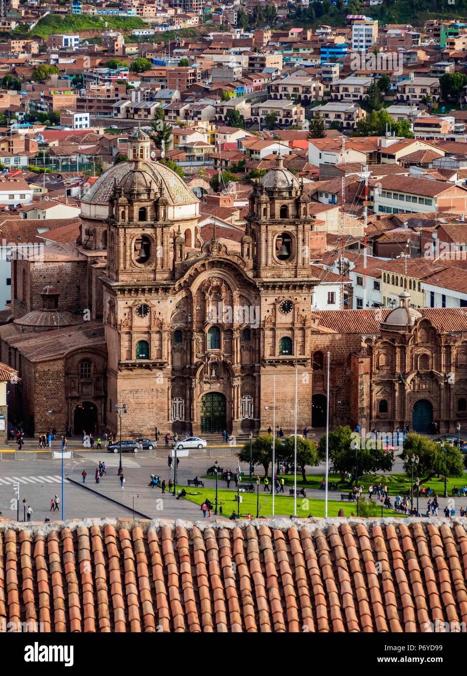 Kirche der Gesellschaft Jesu, Hauptplatz, Erhöhte Ansicht, Cusco, Peru Stockfoto