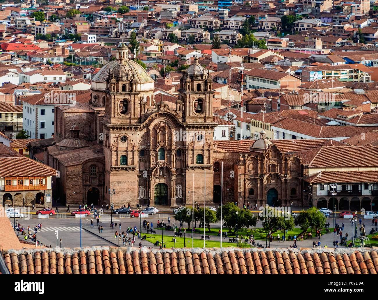 Kirche der Gesellschaft Jesu, Hauptplatz, Erhöhte Ansicht, Cusco, Peru Stockfoto