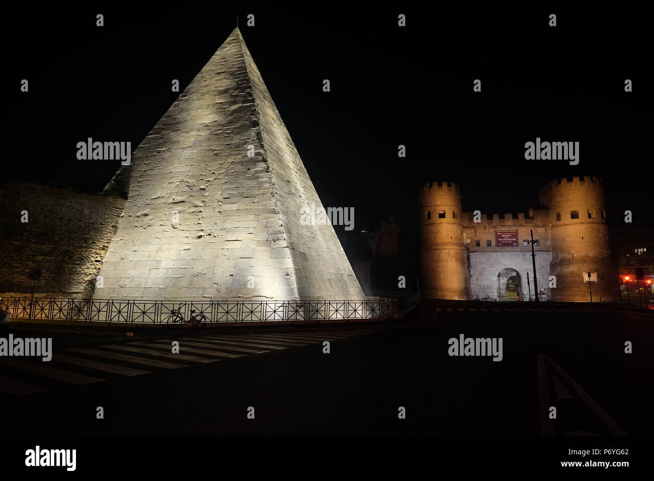 Caius caesar -Fotos und -Bildmaterial in hoher Auflösung – Alamy