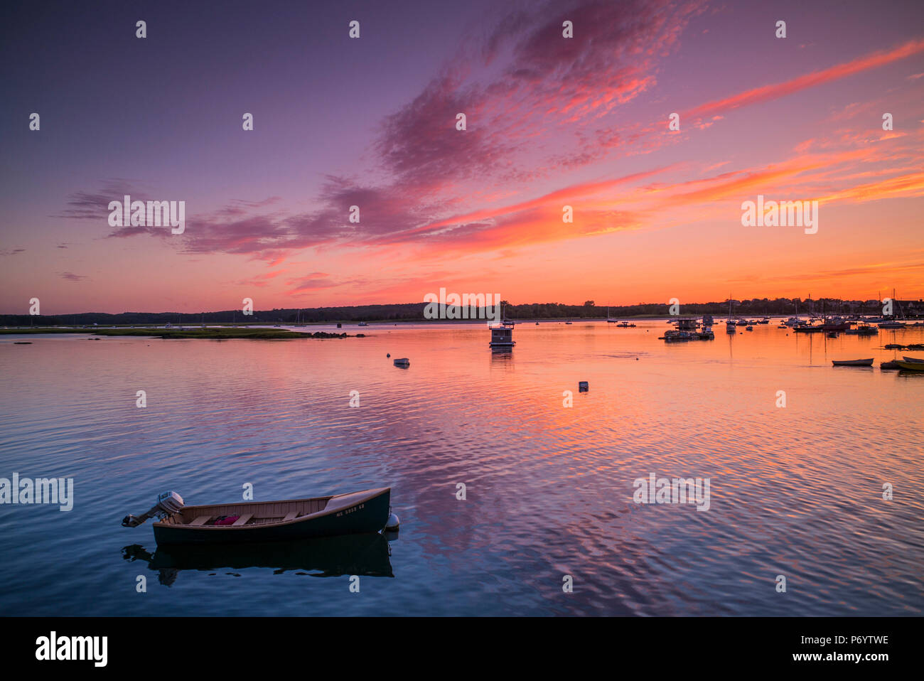 USA, New England, Cape Ann, Massachusetts, Annisquam, Sonnenuntergang auf der Annisquam Fluss Stockfoto