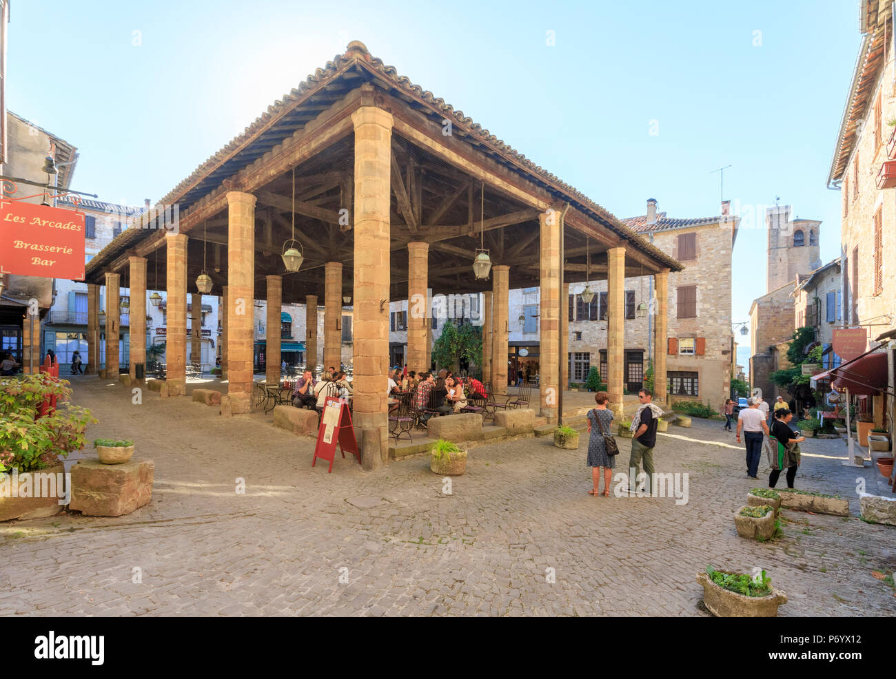 Cordes Sur Ciel Stockfotos Und Bilder Kaufen Alamy